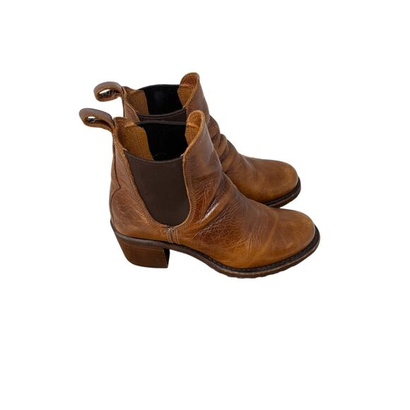 Frye Sabrina Chelsea Boot Chunky Brown Leather Block Heel Vibram Sole Womens 9? - Picture 1 of 8